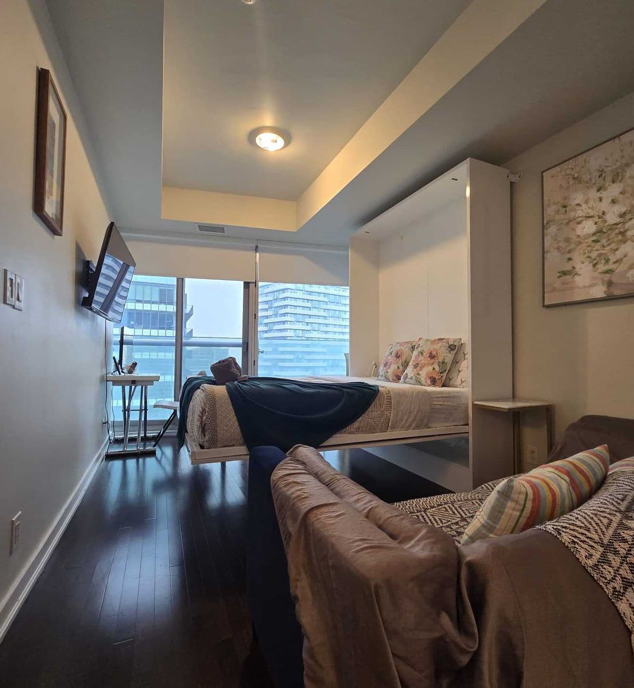 LivingRoom.jpg
